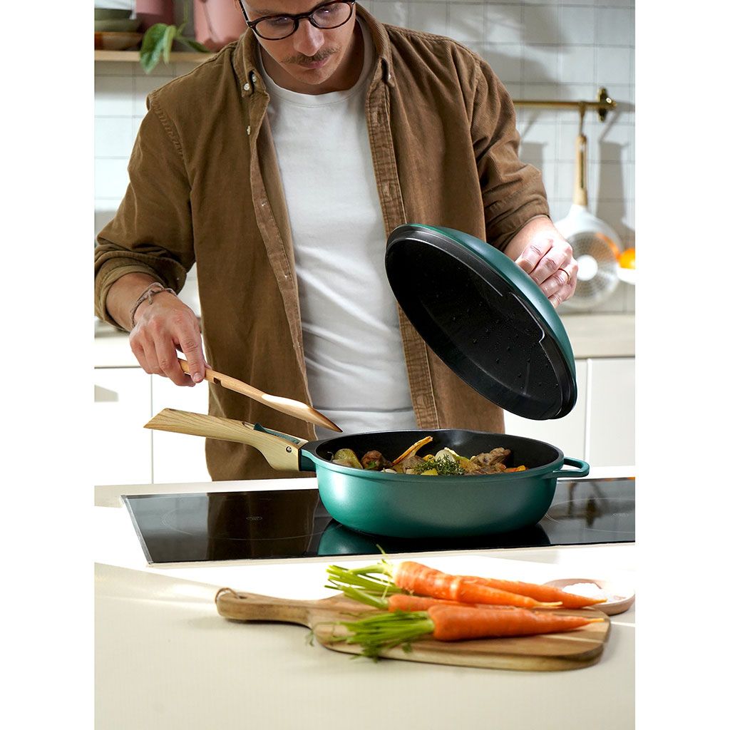 Poisson poêlé assiette