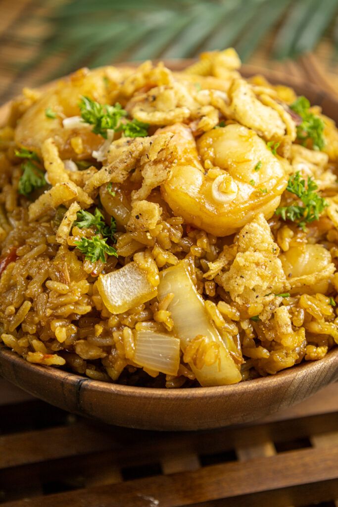 Riz frit indonésien authentique