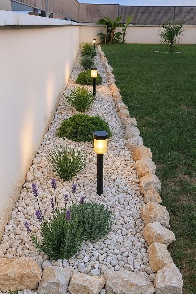 Jardin avec gravier sans entretien