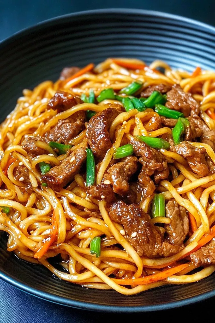 Plat nouilles de riz végétarien